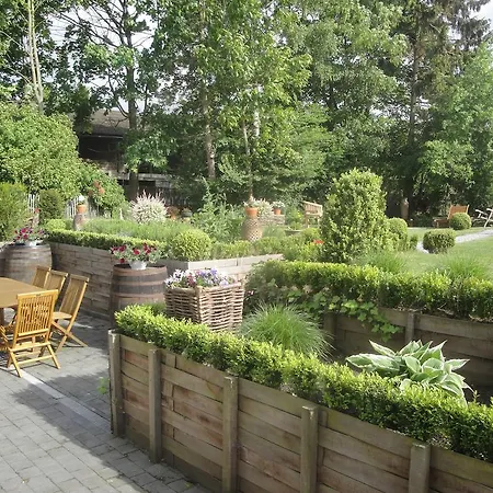 Au Pont D'arcole Bed & Breakfast 4*